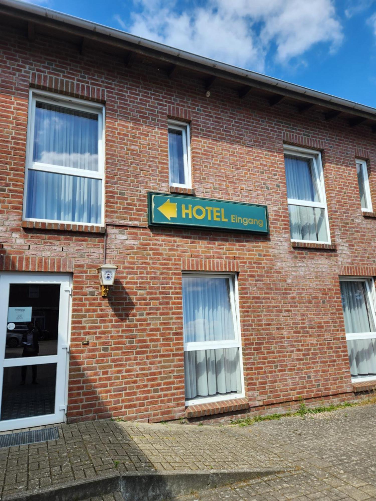 Hotel Hoyers In Pinneberg Prisdorf Екстер'єр фото